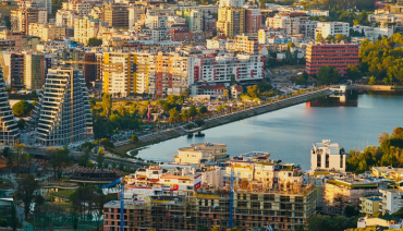 Golem tirane beep taxi cmimi